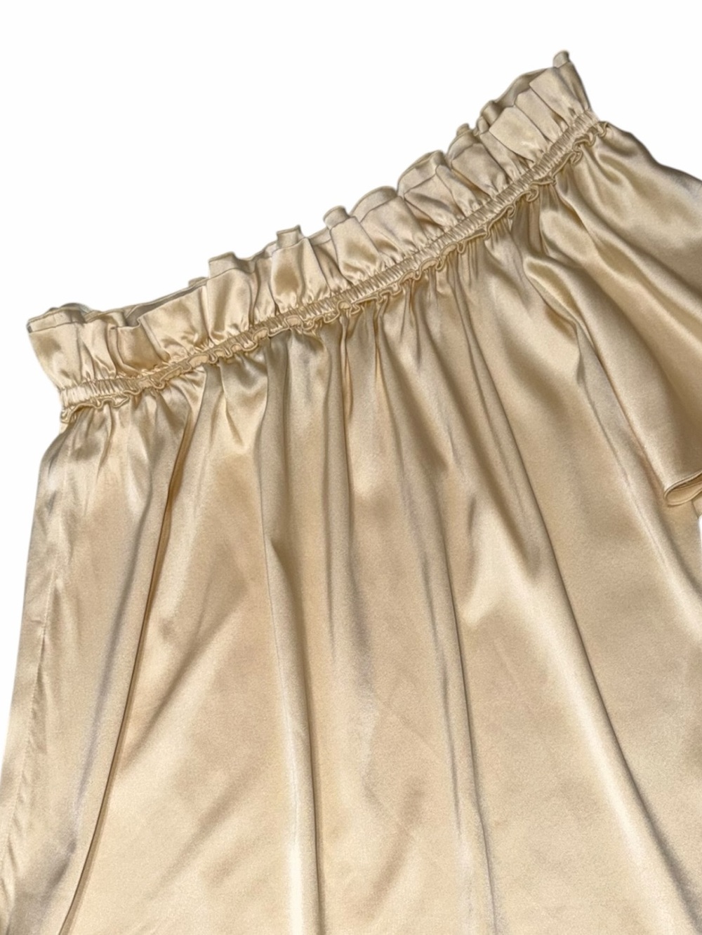 St. John Liquid Silk Asymmetric Top One Shoulder
Blouse Champagne Gold Sz 6 - Picture 5 of 15